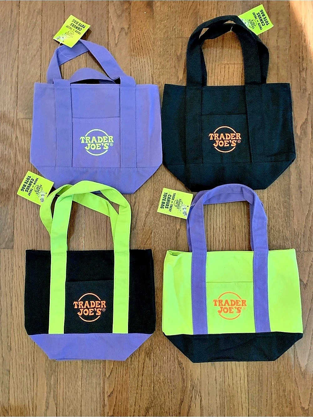 Trader Joe's Trick-or-Treat Mini Canvas Tote Bag. 4 bags NWT